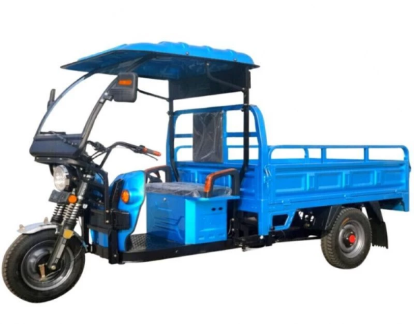 Электротрицикл грузовой VOLTOR D4 CAB 1800 72V 68Ah