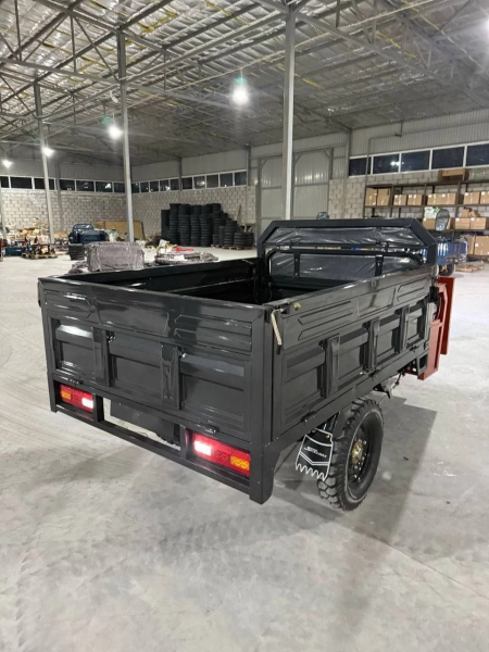 Электротрицикл грузовой VOLTOR D4 Max 1800 72V 68Ah
